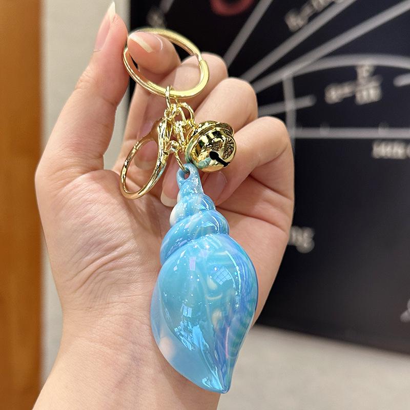 Colorful Acrylic Seashell Keychain Pendant - Cute and Exquisite for Girls' Bags & Car Pendants