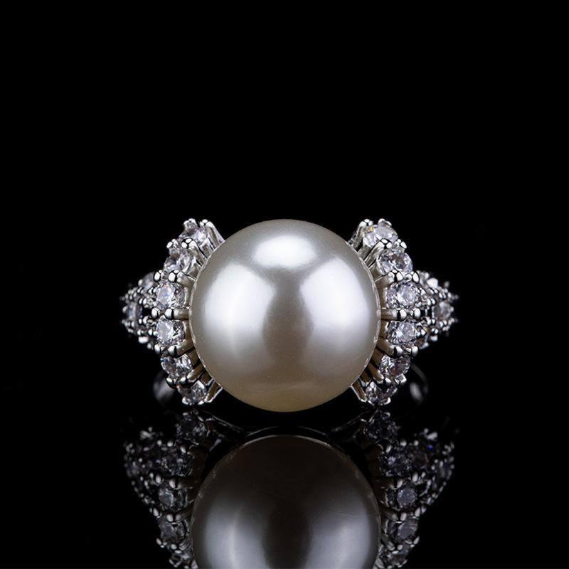 Light Luxury French Retro Natural Pearl Ring, Women'S High-End Sense Of Luxury Temperament Diamond-Set Design Ring
