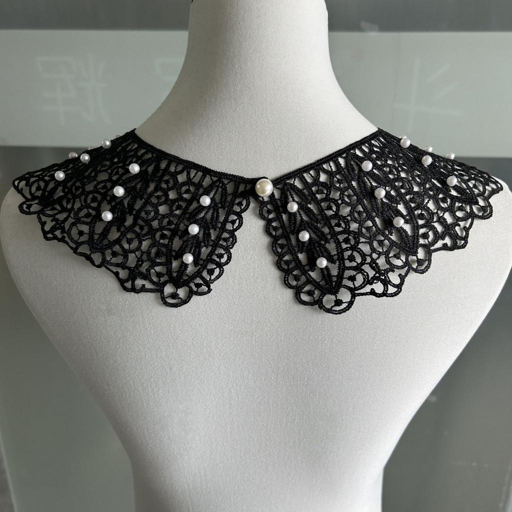 Elegant Lace Collar with Pearls Fashionable Women Collar Retros Neck Accessory for Fashionable Women