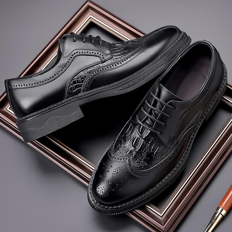 Brogue Men's Leather Shoes Business Formal British Carved Men's Leather Shoes Lace-up Breathable Trendy Oxford Shoes