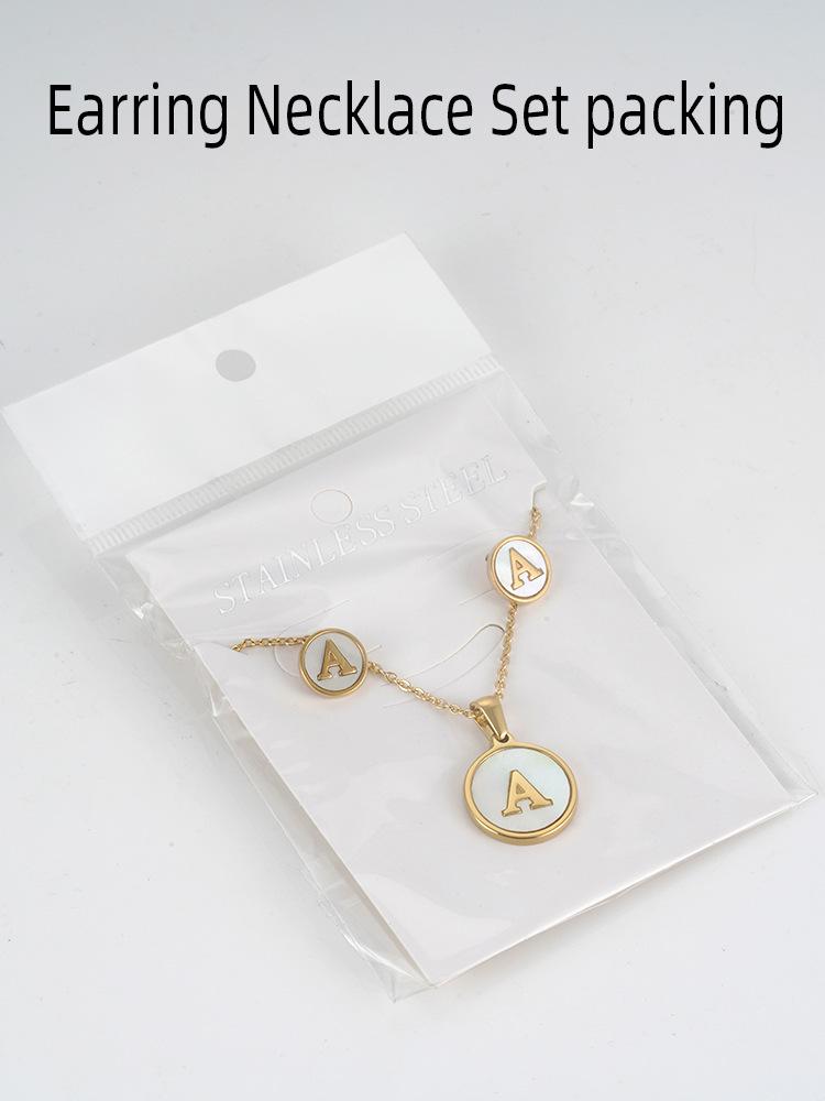 18K Gold-Plated Stainless Steel Alphabet Necklace Set: Cross-Border Women’s 26-Letter Round Shell Pendant
