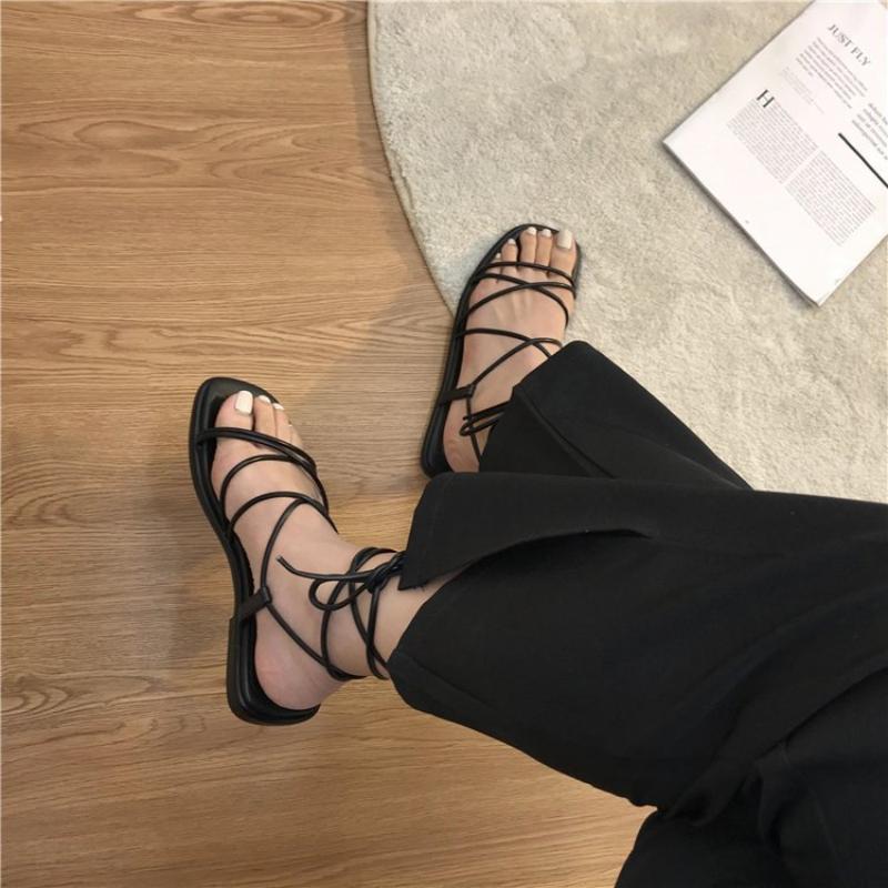 Summer New Women's Sandals Outdoor Beach Fashion Flat shoes Casual Cross tie open toe sexy slippers Black Rome Sandals Zapatos