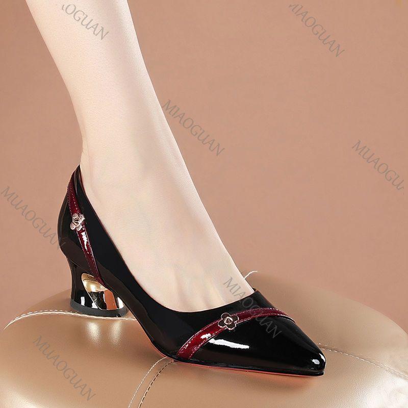 Fashion Women Pumps Spring Autumn Soft Leather Thick Middle Heel Shoes for Women Professional Shallow Mouth Pointed Toe Women's Shoes