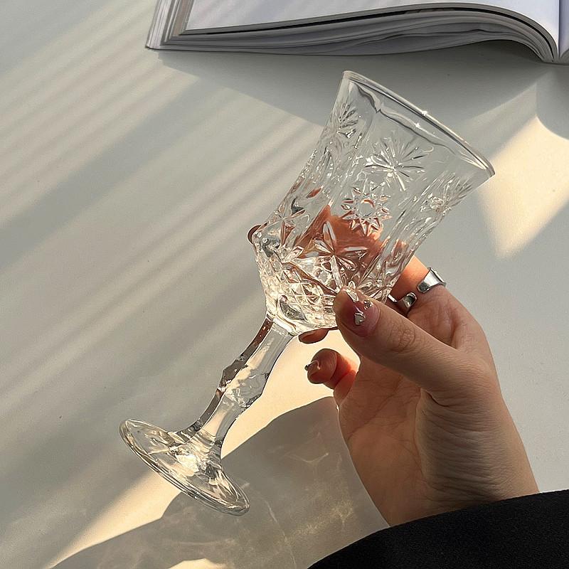 Ins Cute Cup Horn Transparent Glass Goblet Large Opening Simple Red Wine Glass Embossed Champagne Cold Drink Cup