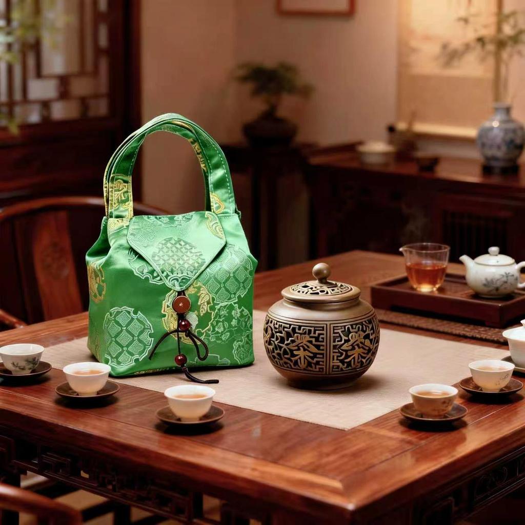 Brocade Tea Set Storage Bag: Portable, Customizable Cloth Bag for Tea Can Storage