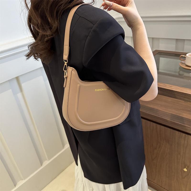 Textured Press-shell Handbag for Women's Spring and Summer New Solid Color Chain Underarm Bag Shoulder Bag Crossbody Crescent Bag