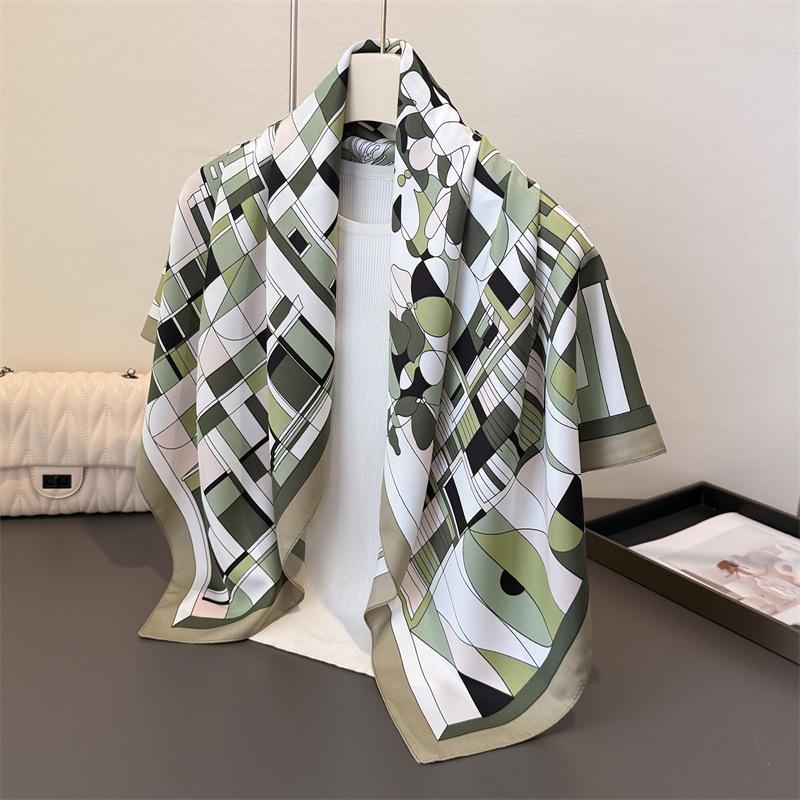 

Luxury Women s Soft Satin Hair Scarves Fashion Square Geometric Printed Headscarf 90cm Professional Accessories Designer Scarf 90X90CM