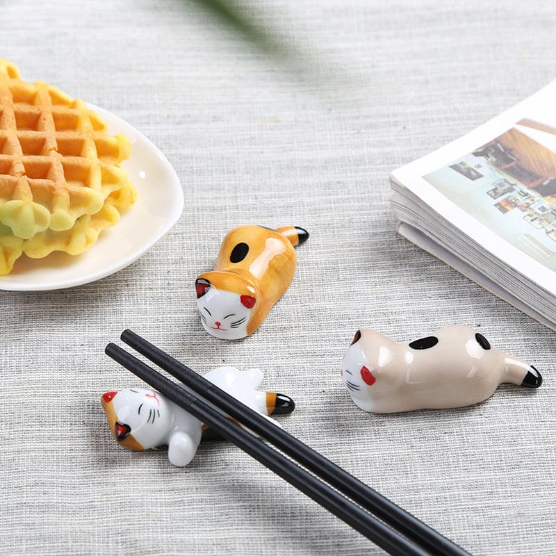 1Pc Chopstick Rest Home Decoration Chopsticks Pillow Hotel Spoon Creative Ceramic Forks Holder Cat Shape
