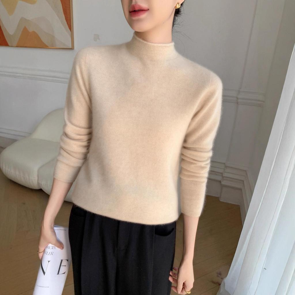 Rolled-Edge Half-High Collar Cashmere Knit Seamless Sweater: Women's Autumn/Winter Solid White Wool Base Layer