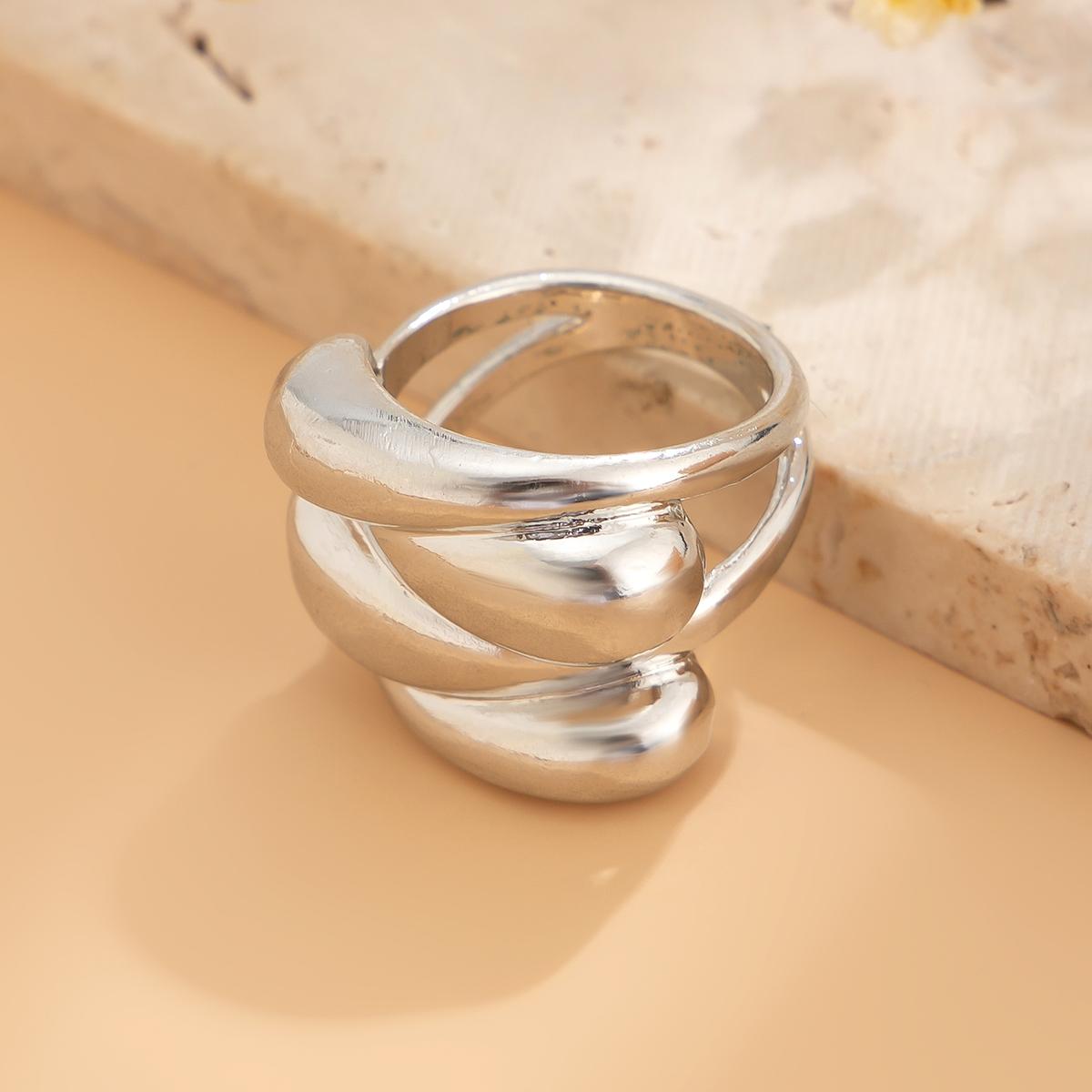 

Ingemark Exaggerated Gold Color Metal Spring Bangles for Women Punk Vintage Irregular Geometric Arm Bracelets Men Jewelry Gift