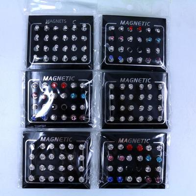 Magnetisches Strass-Ohrstecker-Set im koreanischen Stil (12 Paare, 4-6mm)