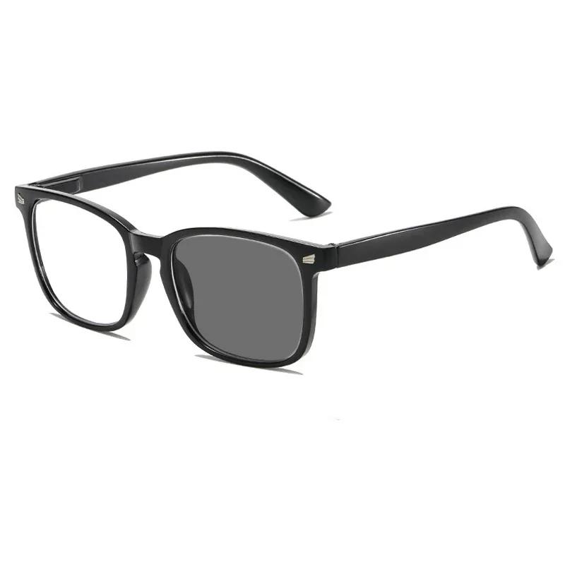 Retro Anti Blue Light Presbyopia Photochromic Glasses High-definition Color Changing Glasses New Elderly Reading Glasses for daily use