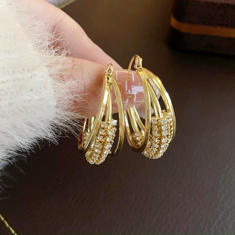 European and American exaggerated three-layer diamond-encrusted hollow earrings, simple temperament geometric earrings, high-end earrings