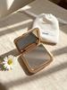 MIUMIU Specchietto Compatto Trapuntato Bianco Portatile Mini Specchio per Trucco a Doppia Faccia con Custodia per Viaggio da Donna