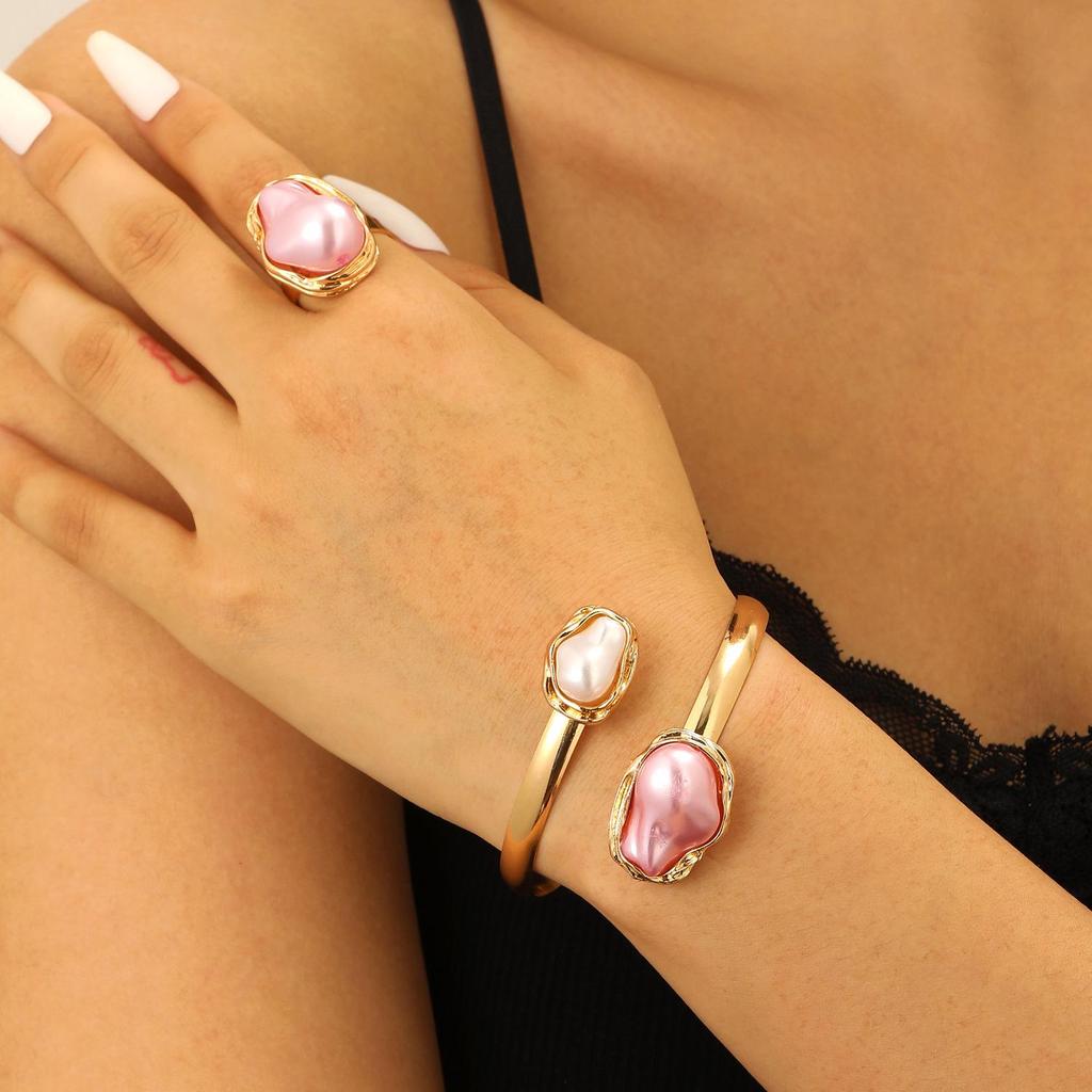 Baroque Pearl Jewelry Set: Necklace, Earrings, Ring, Bracelet, Choker for Women