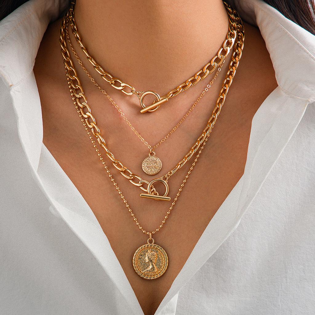 Multilayer Hip Hop Queen Avatar Pendant Necklace Necklace Punk Round Brand Collarbone Chain Necklace