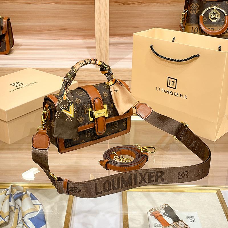 Women's New Autumn and Winter Versatile Leather Bag, Diagonal Cross Small Square Bag, Women's Commuting Single Shoulder Hand-held Bag