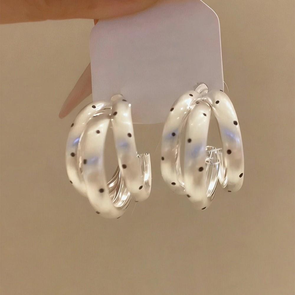 1 Pair Black Polka Dots Hoop Earrings Brushed Finish Circular Ear Rings Daily Outfit
