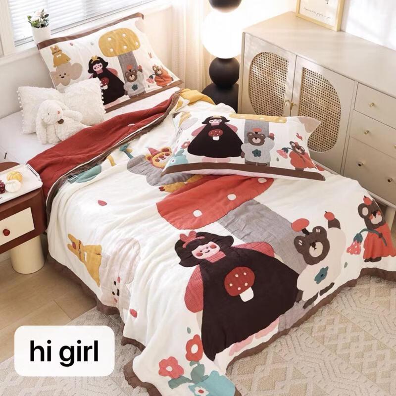 

Brangdy Cartoon Cloud Mushroom Girl All-Season Duvet System
