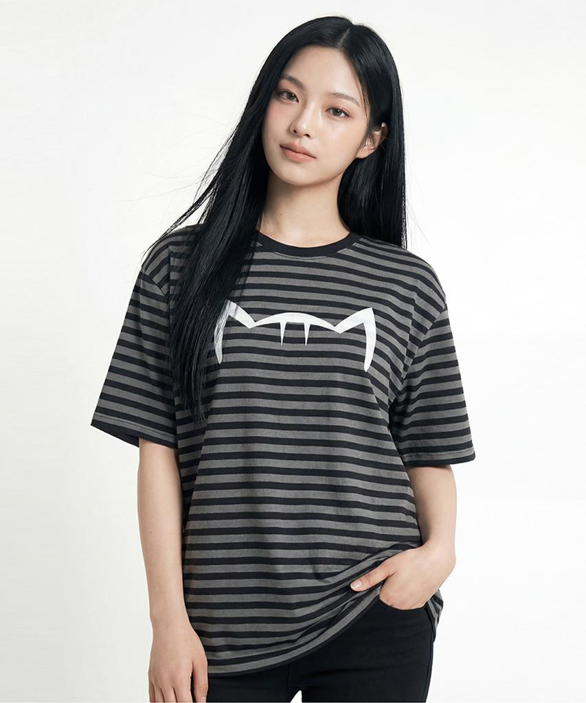 Kikimimi Striped Kitty Big Logo T-Shirt (Black)