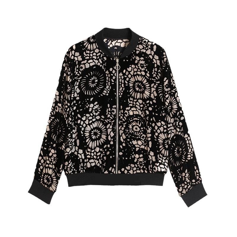 Golden Velvet Women's Slim Fit Baseball Jacket – Korean Style Autumn/Winter Fashion.