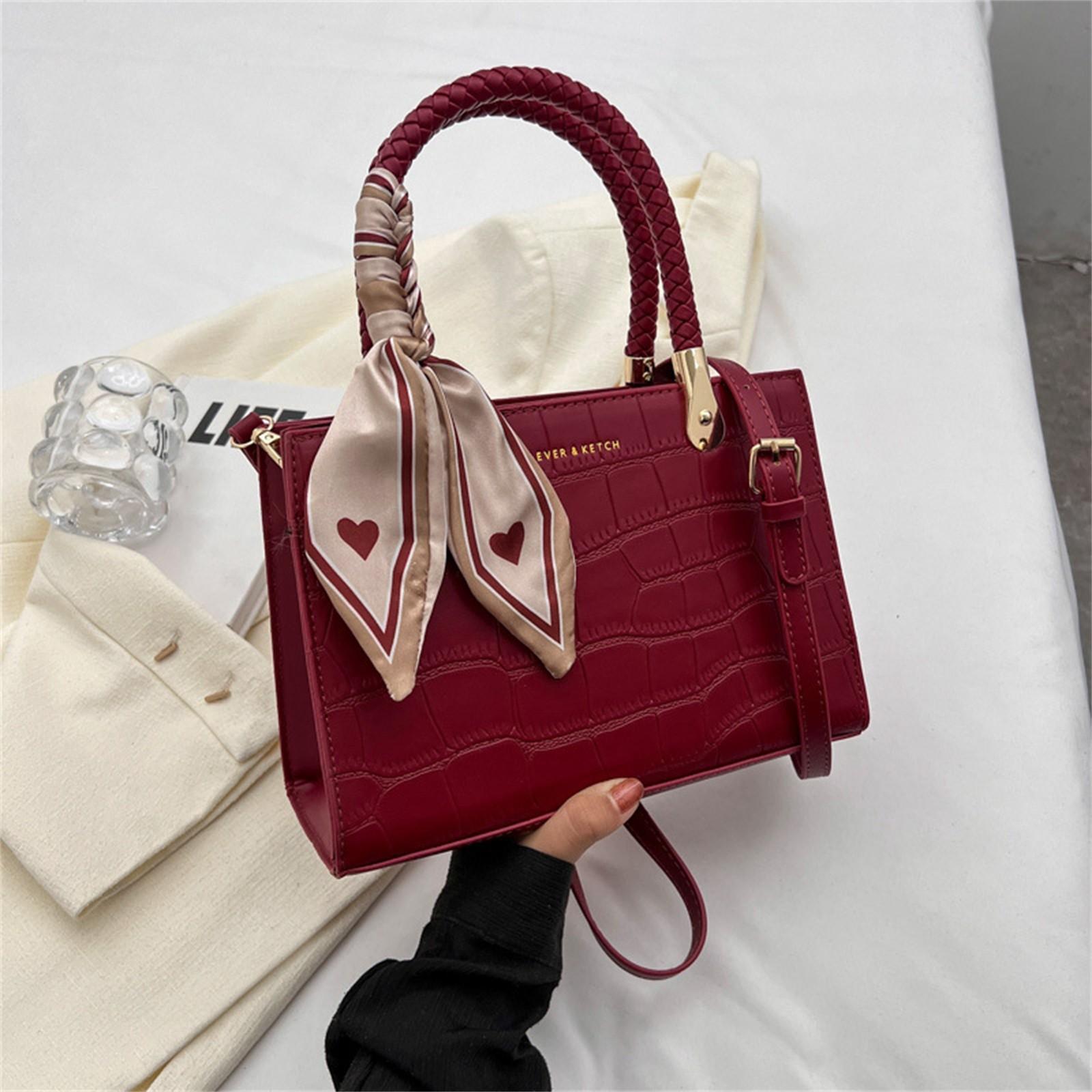 

Модная многофункциональная сумка через плечо большой емкости One Size красный