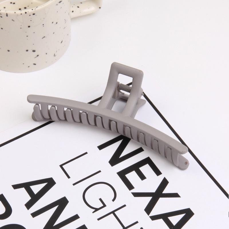 Matte einfarbige Einlinien-Greifklemme, einfache Haiklemme für den Hinterkopf, Koreanische Haarspange, Haarnadel Haarschmuck