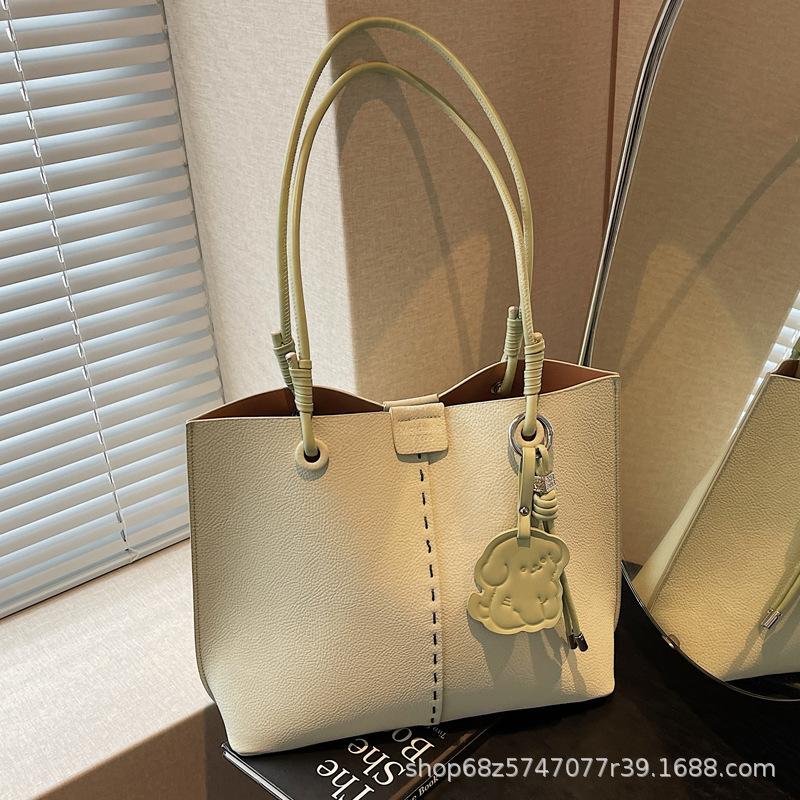 Retro Large-capacity Bag Women's 2025 New Fashion Korean Tote Bag Fashion Texture Simple Shoulder Commuter Bag