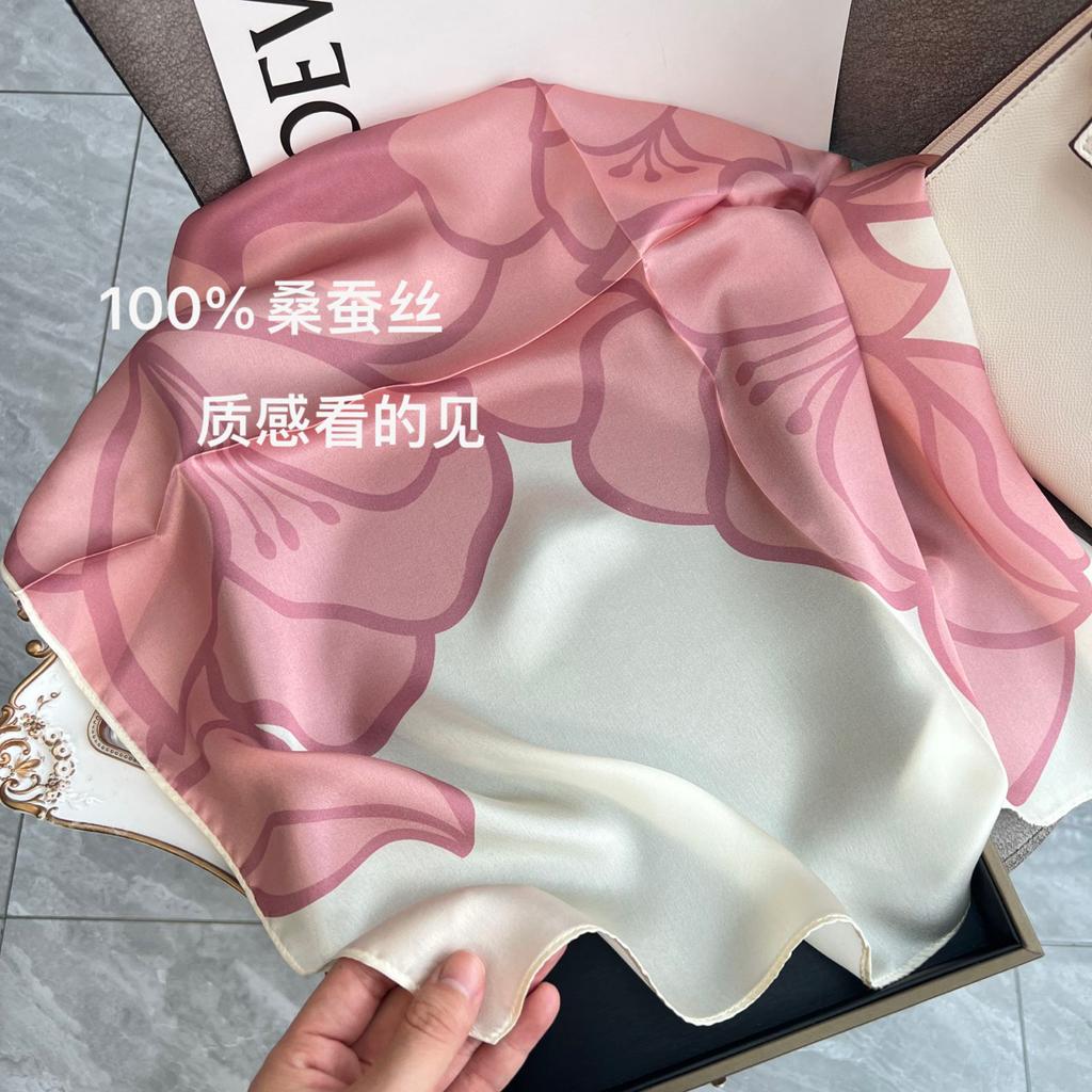 Hangzhou Silk China Red Girl Spring And Autumn Thin Mom Mulberry Silk Long Silk Scarf Red Silk Scarf Gift
