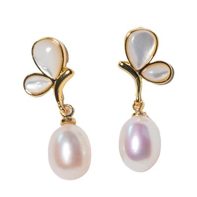 Kostenloser Engel Schmetterling natürliche Süßwasser natürliche Salzwasser 18k 3A Zirkon unabhängigen Eingang präsentieren baumelnden schwankenden S925 Silber Nadel Ohrringe,