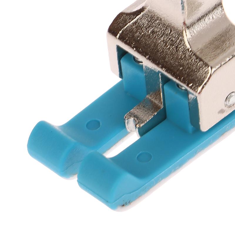 1ks Cd1/32'' 1/16'' Průmyslový šicí stroj Plastová Dvojitá kompenzační patka Šicí stroj s vázaným stehem Standardní patka