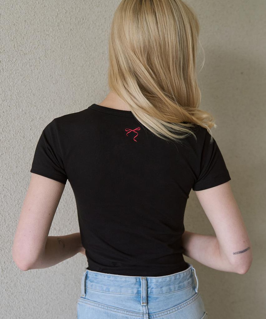 5OML Slim Crop Back Ribbon T-Shirt (Black)