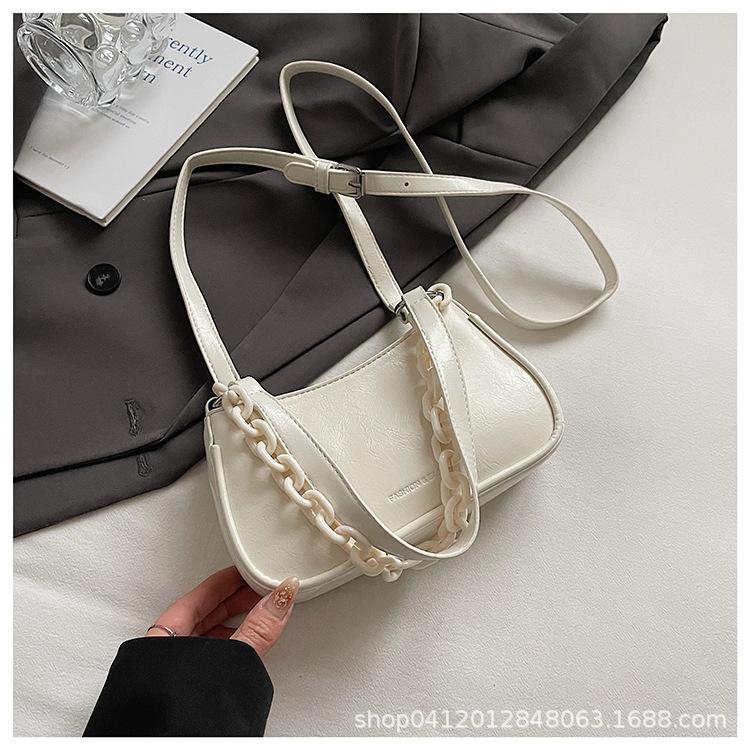 Premium Texture Small Bag Women's 2025 Summer New Popular Versatile Underarm Bag Fashionable Foreign Style Shoulder Messenger Bag