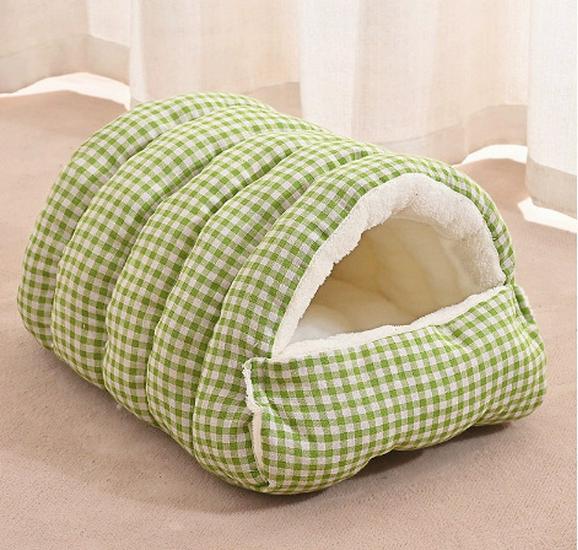 Four Seasons Enclosed Cat Bed: Cozy Winter Tent for Kittens