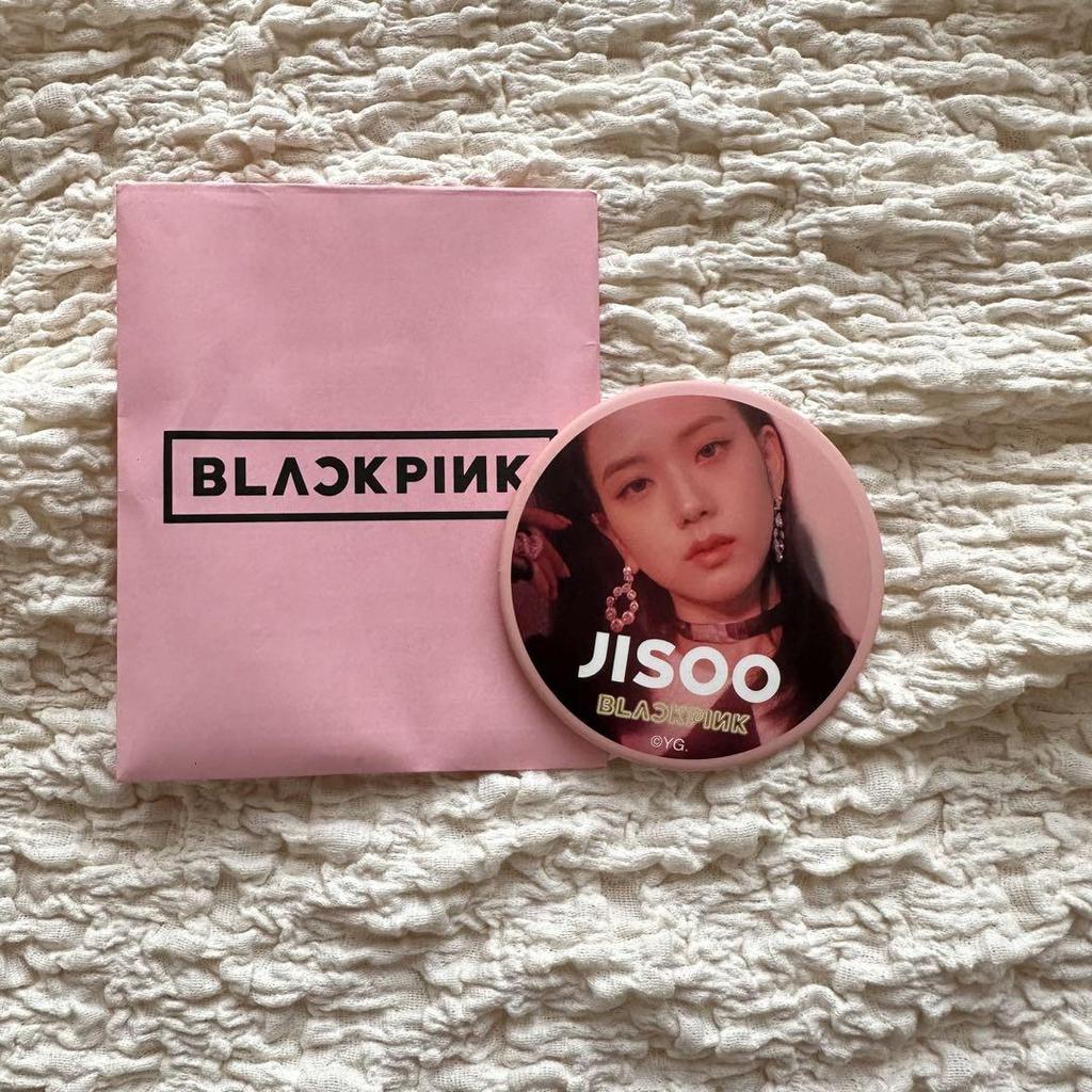 [USED] BLACKPINK JISOO Clear File Can Badge