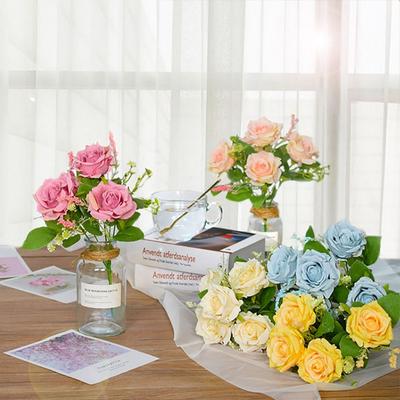 Boligdekorationer – Pynteblomster og -kranse