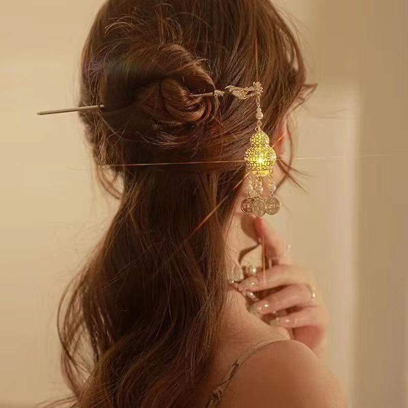 Lotus Lantern Tassel Hairpin: Versatile Fairy-Style Hair Accessory