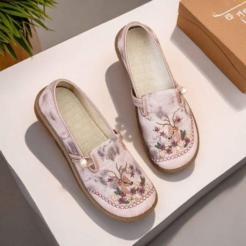 2025 Women's New Chinese Style Embroidered Loafers - Old Beijing Cloth Shoes