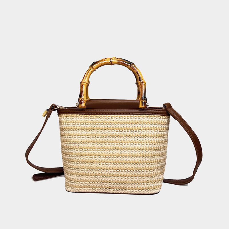 Women s Fashion Straw Woven Bucket Crossbody Bag with Bamboo Handle коричневый
