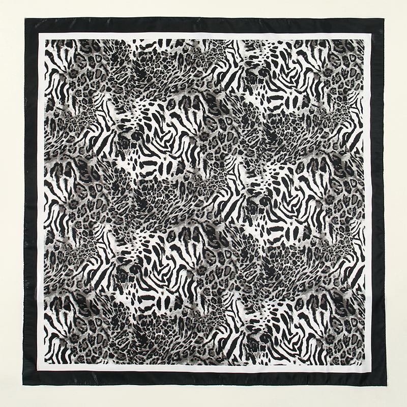 New 90*90cm Leopard Print Luxury Brand Square Silk for Women Foulard Satin Bandana Summer Soft Neckerchief Beach Hair Scarves