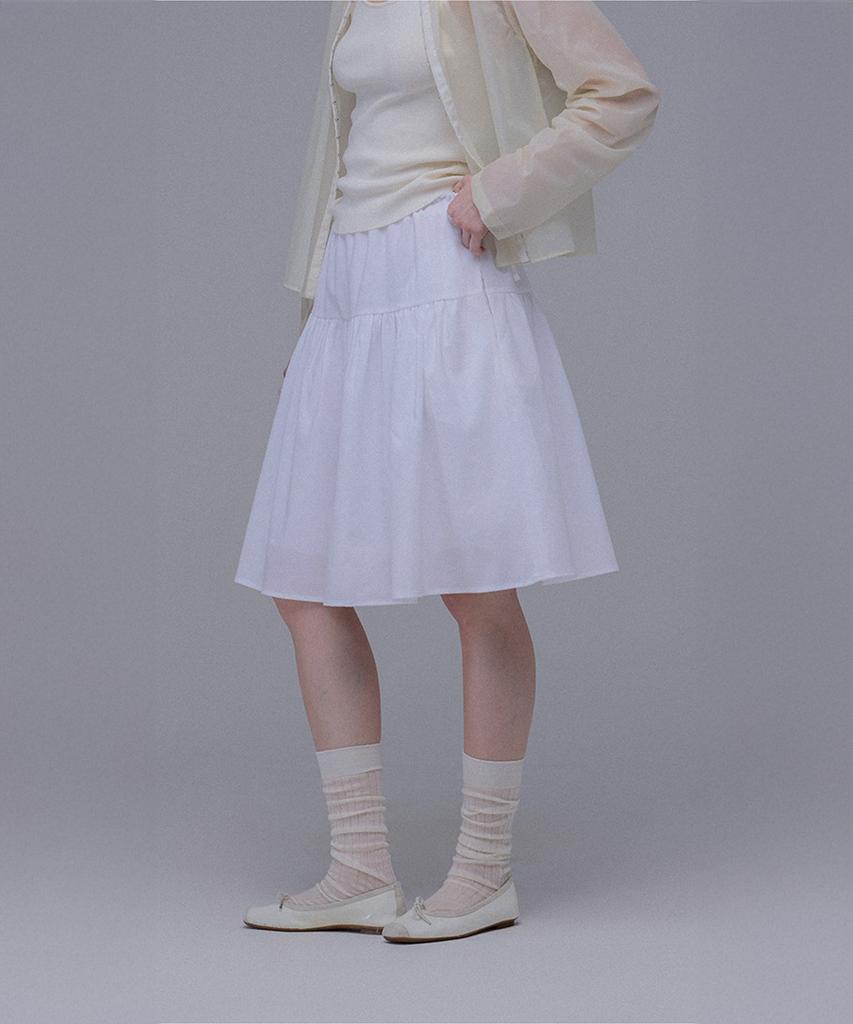 Deomillui Atte Skirt (White)