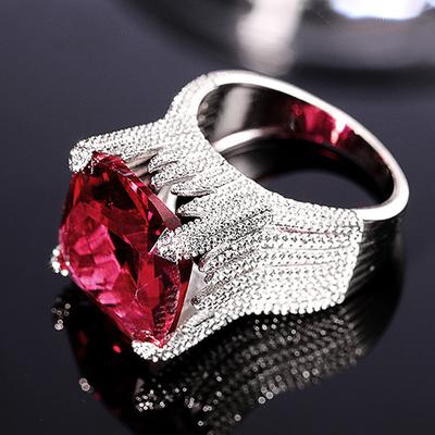 Huitan Hyperbole Red Cubic Zirconia Women Rings for Party New 2023 Gorgeous Lady's Accessories Anniversary Gift Jewelry