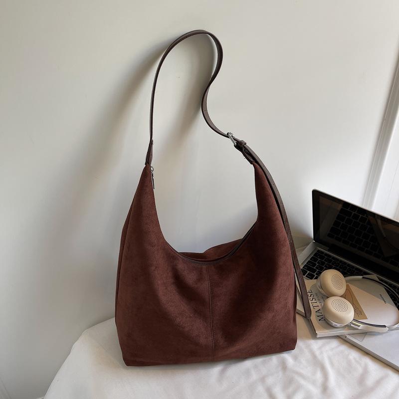 2025 Autumn New Retro Underarm Bag Women's Large Capacity Tote Bag Korean Fashion Large Bag Commuter Shoulder Bag