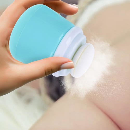 WATIIFUFU 2-Piece Baby Powder Bottle with Bear Design, Lightweight and Portable, Powder Container