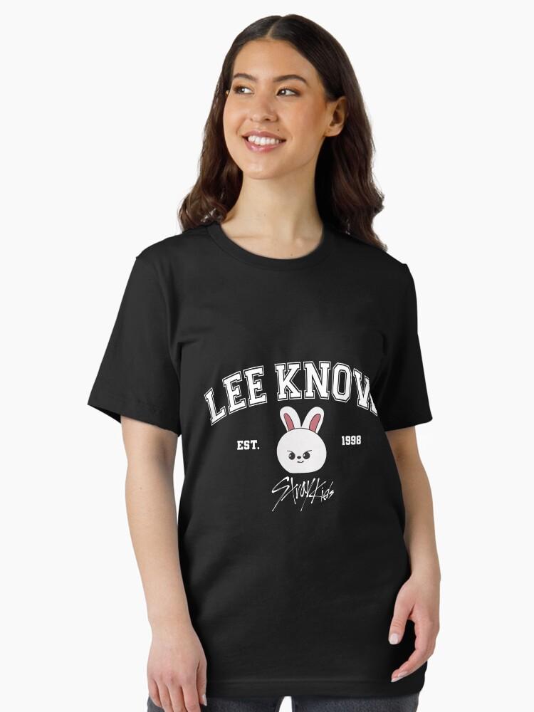 Leeknow Skzoo Essential T-Shirt
