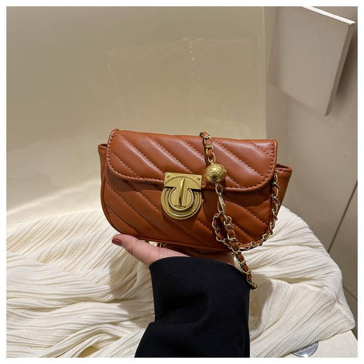 2023 New Summer Stylish Casual Chain Crossbody Bag For Women Exquisite Embroidered Thread Bag With Popular Texture коричневый