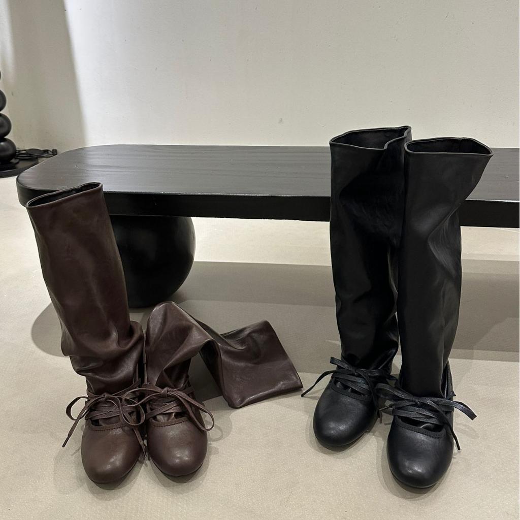 2025 New Autumn and Winter Round Head Thick Heel Middle Heel Boots Women's Shoes Fashion Boots Lace-up High Boots Knight Boots