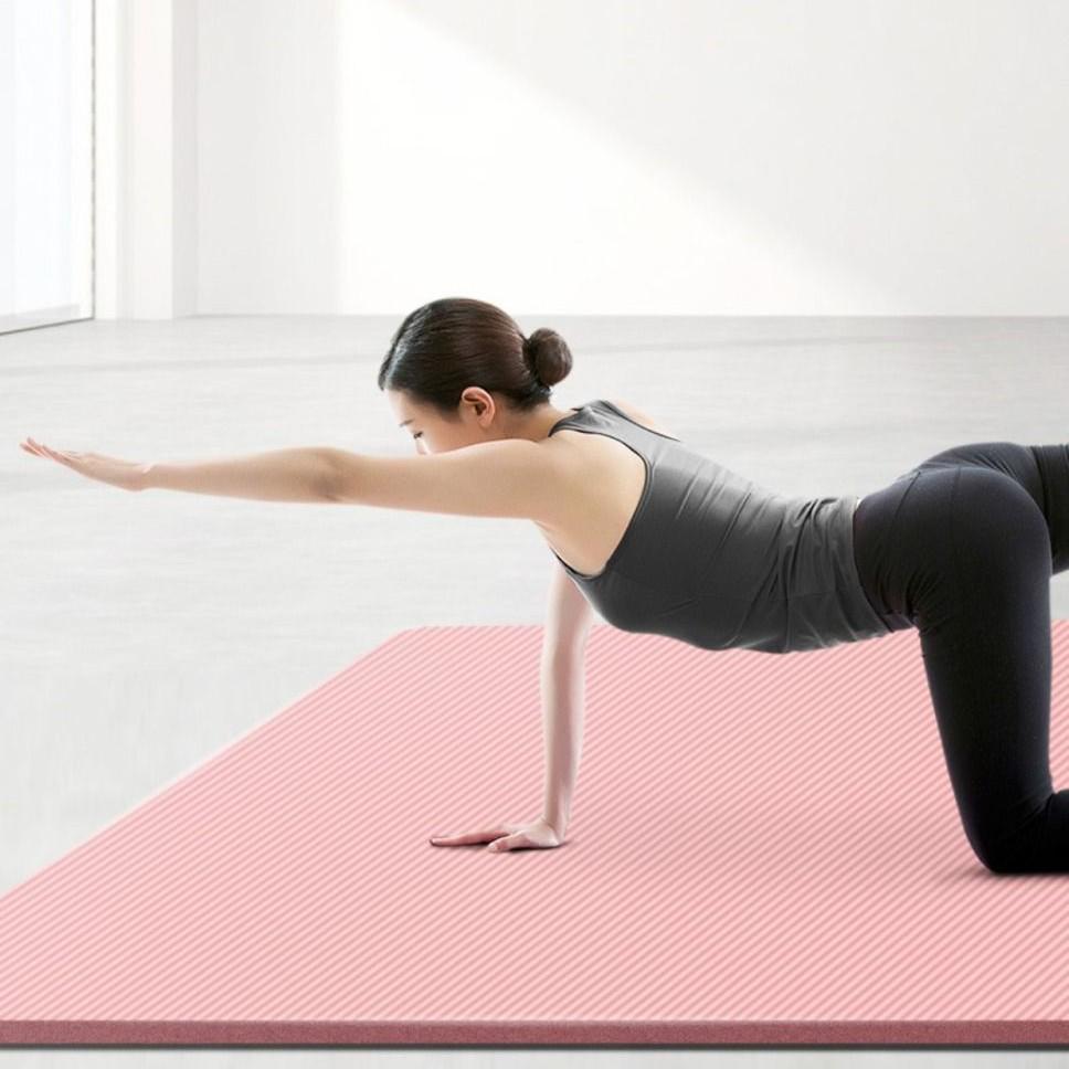 Odorless Non-Slip Thick Yoga Mat for Silent Aerobics - Shockproof & Soundproof
