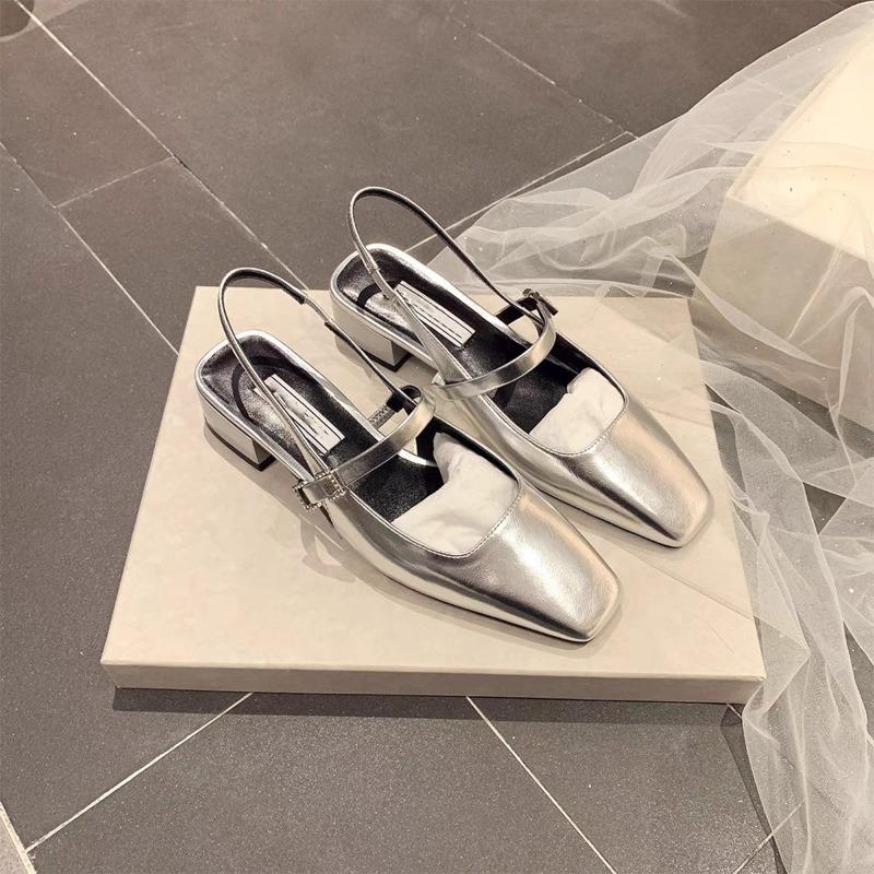 Nuove Sandali da Donna Baotou in Vernice con Cinturino a Fibbia a Linea Singola Tacco Gatto Sandali Donna Sexy Nero Seta Punta Sottile Tacco Alto Scarpe Piatte