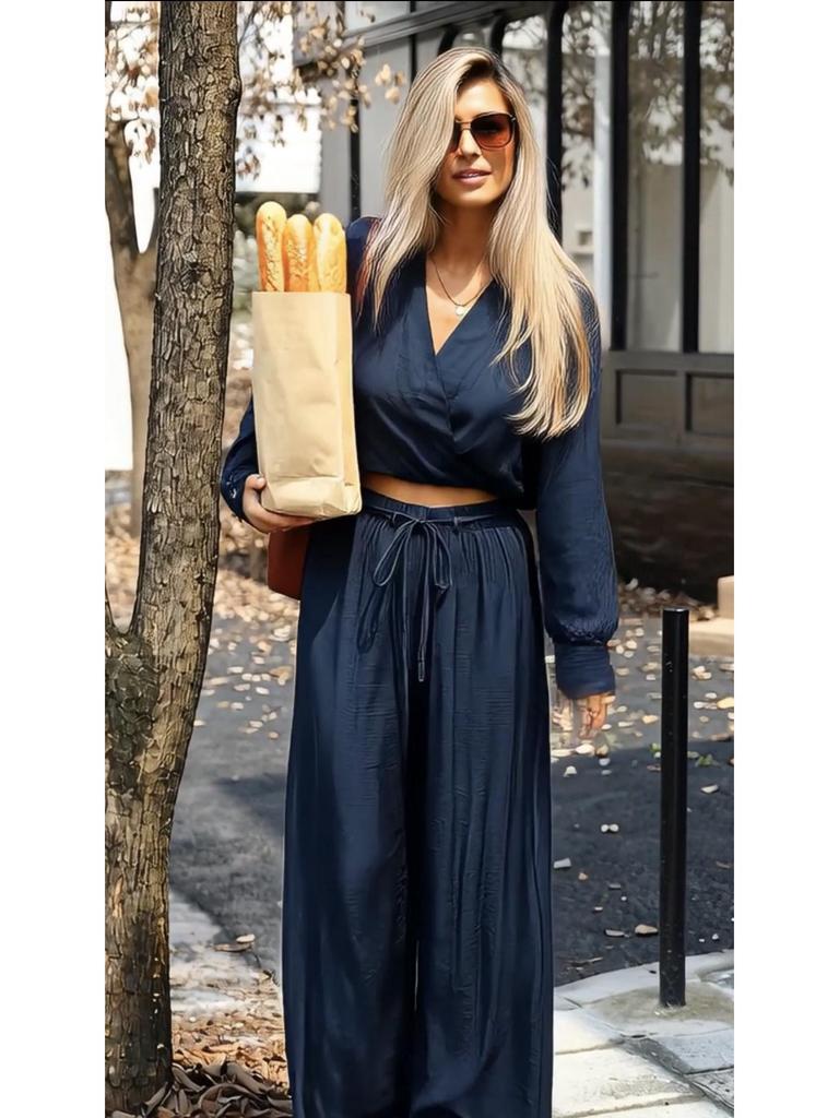 2026 Women's Solid Color Deep V-neck Top + Straight Leg Pants Two-piece Set - European and American Style, Loose Fit, Long Sleeve, Lightly Mature.